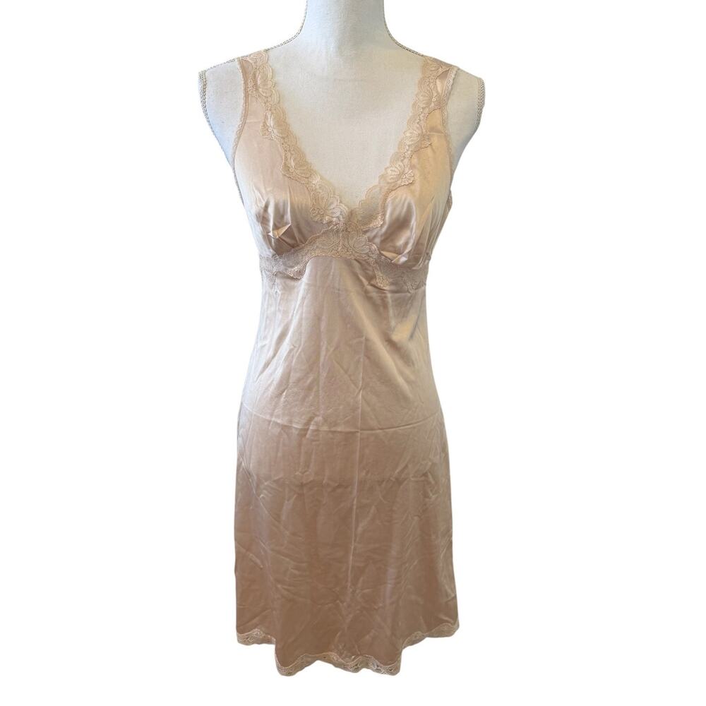 Vintage Full Slip Lace Trim Light Tan - Picture 1 of 4